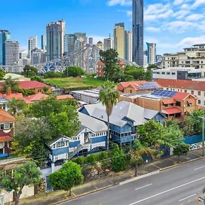 Jes Short Brisbane
